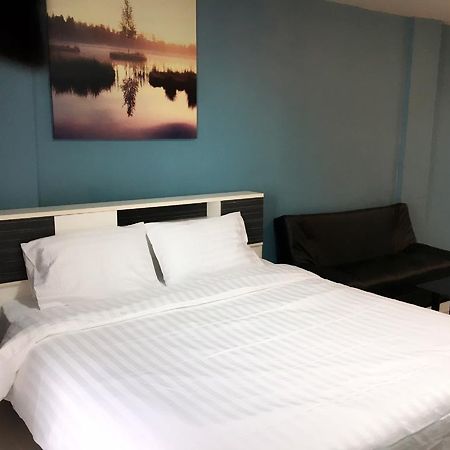 Br-Guesthouse Pattaya Esterno foto