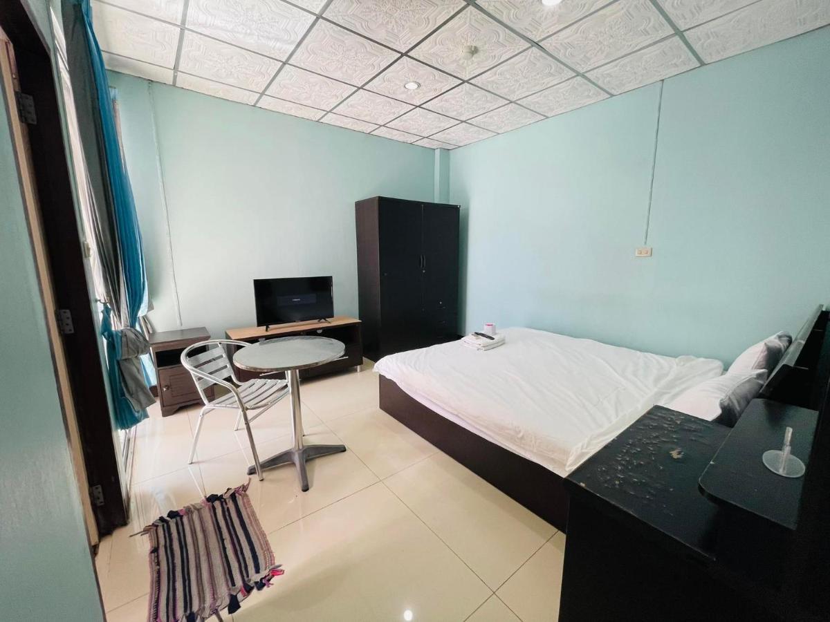 Br-Guesthouse Pattaya Esterno foto
