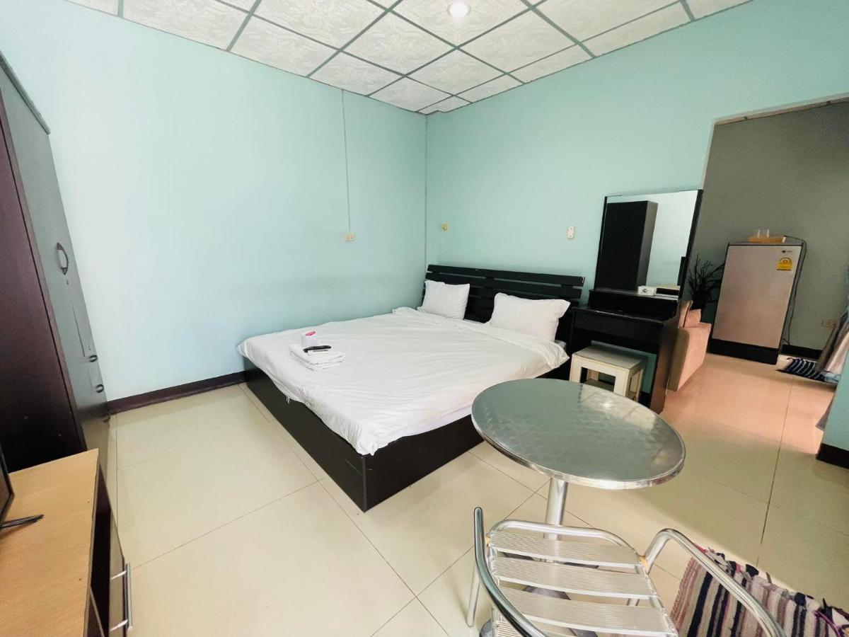 Br-Guesthouse Pattaya Esterno foto