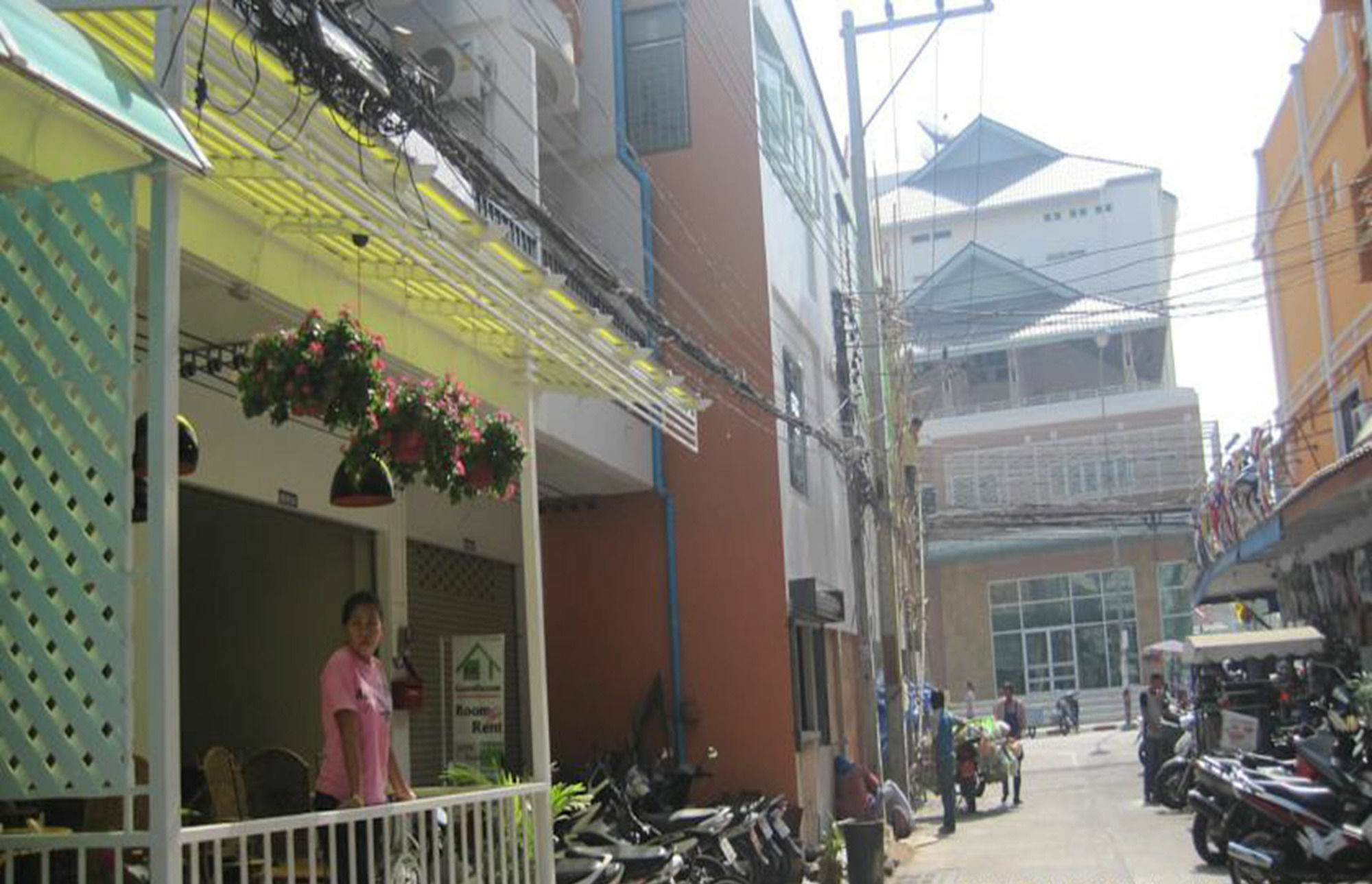 Br-Guesthouse Pattaya Esterno foto